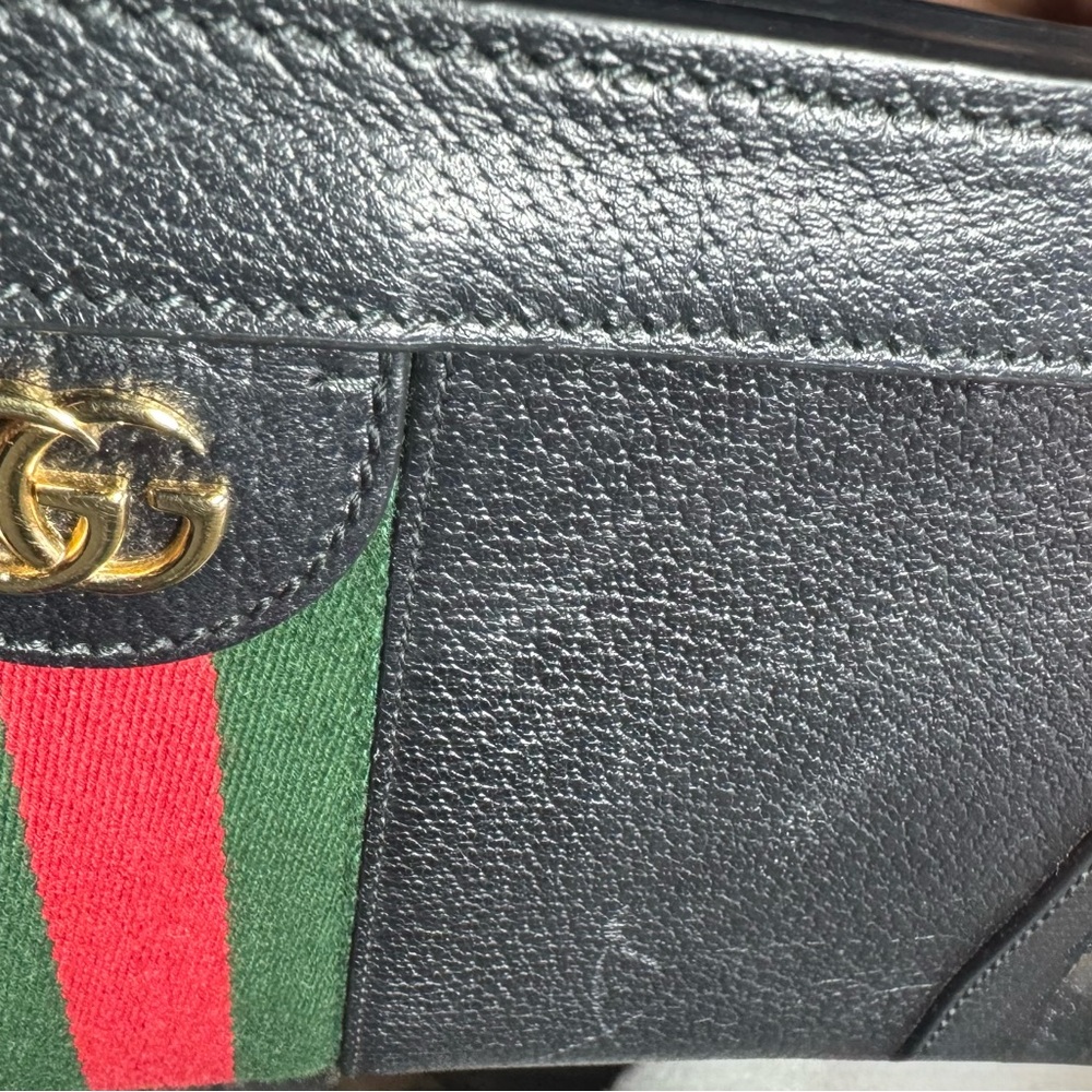 Gucci Black Leather Clutch with Green and Red Stripe and Gold Chain Accent - Picture 4 of 7